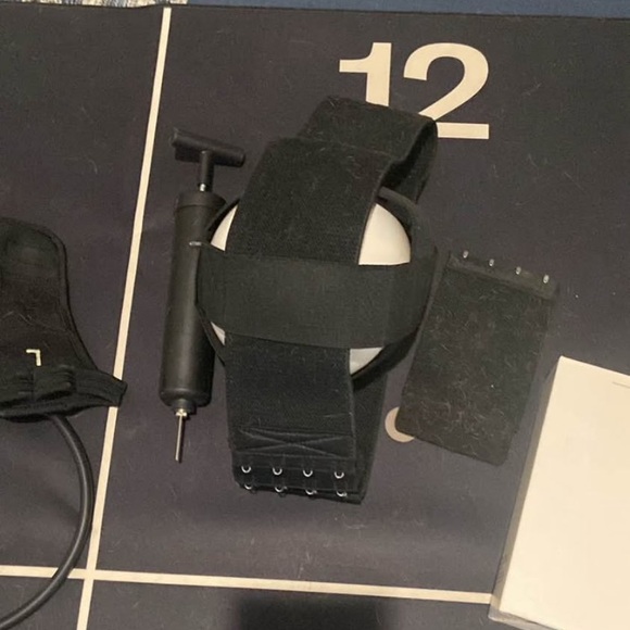 Pvolve Bundle - Picture 5 of 5